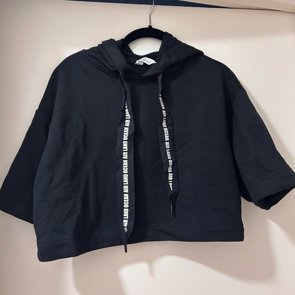 ALO Yoga Black Hoodie with Drawstrings